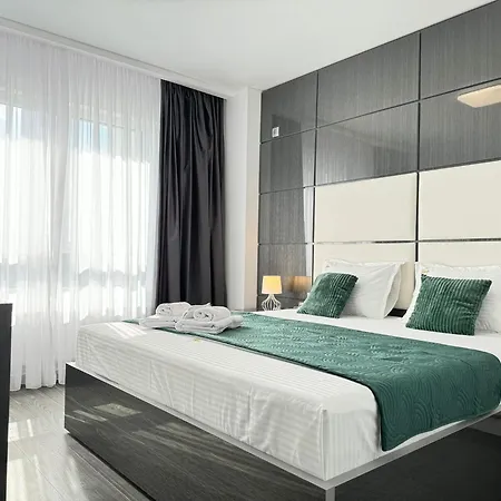 Premium Luxury & By Glam Story דירה