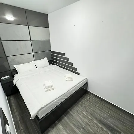 Premium Luxury & By Glam Story *