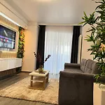 アパート Premium Luxury & By Glam Story ブカレスト