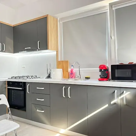 Premium Luxury & By Glam Story