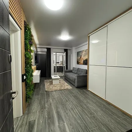 Premium Luxury & By Glam Story