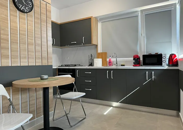 Premium Luxury & By Glam Story *