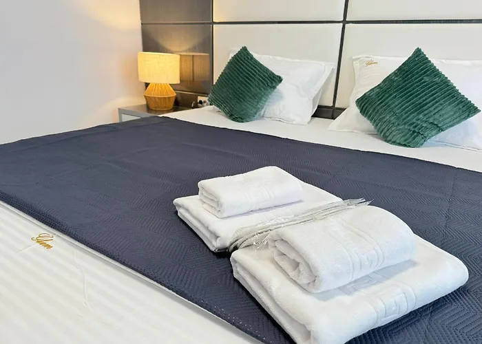 Premium Luxury & By Glam Story * Бухарест