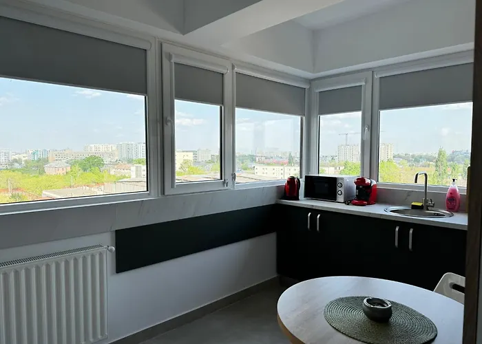 Premium Luxury & By Glam Story Apartment