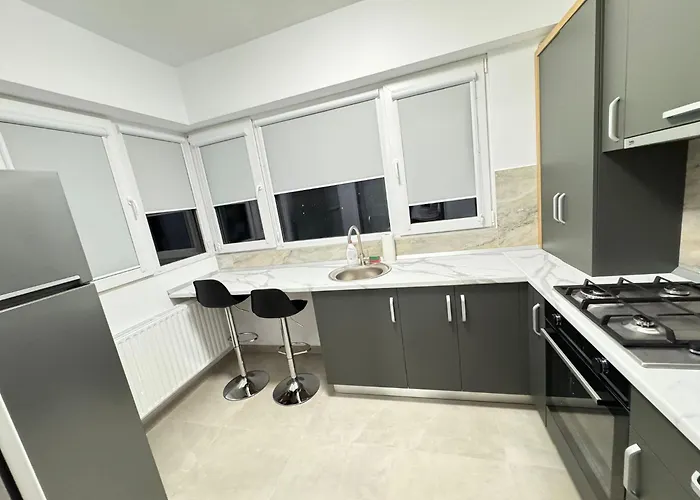 Premium Luxury & By Glam Story * Бухарест