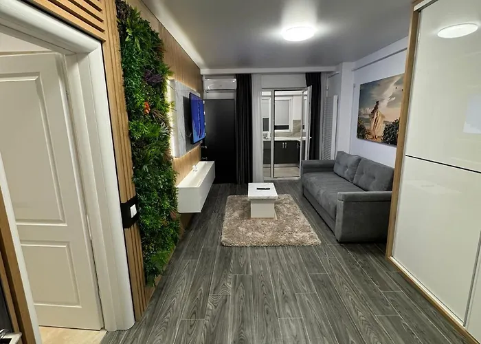 Premium Luxury & By Glam Story