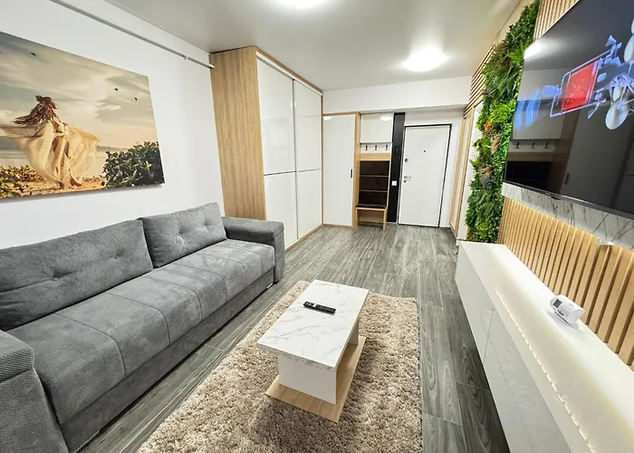 Premium Luxury & By Glam Story *