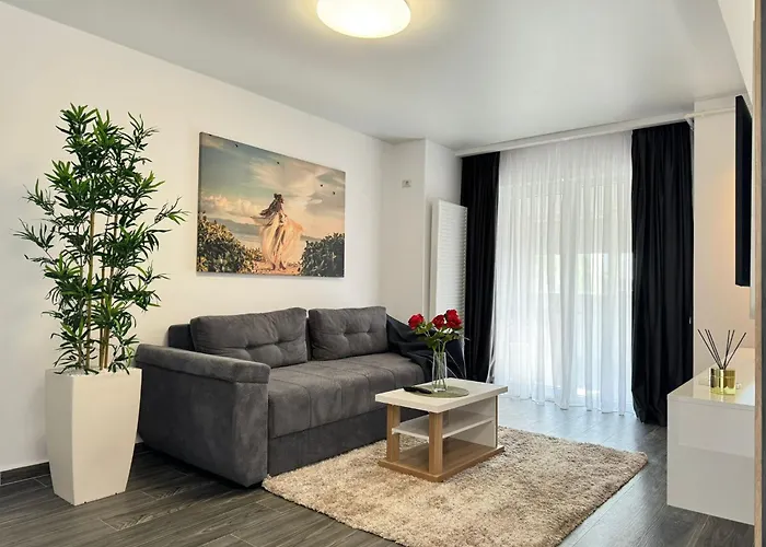 Premium Luxury & By Glam Story